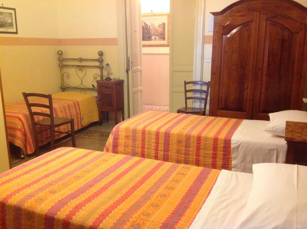 Albergo Cavour Palermo Eksteriør billede