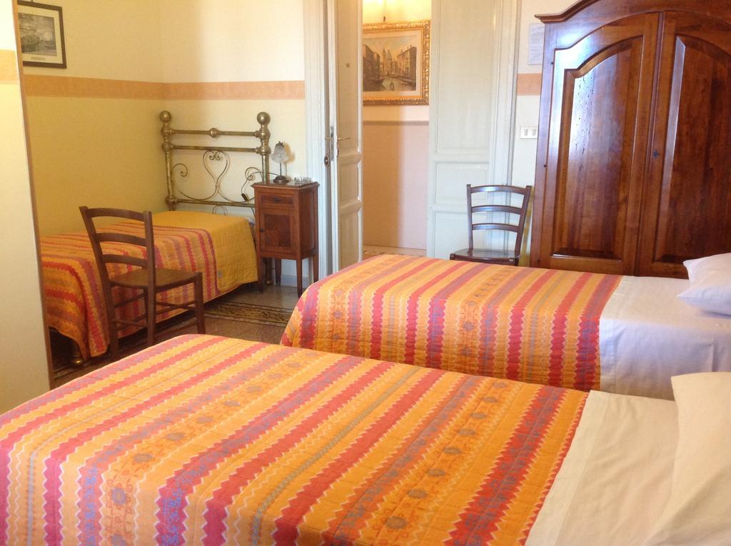Albergo Cavour Palermo Eksteriør billede