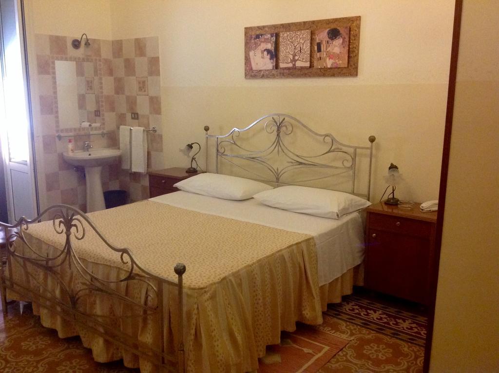 Albergo Cavour Palermo Eksteriør billede